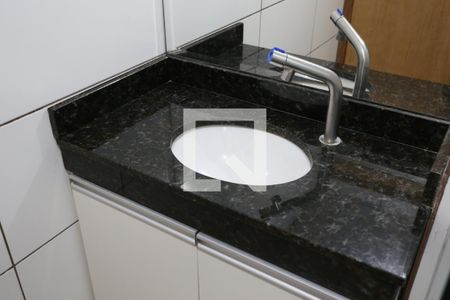 Apartamento para alugar com 42m², 2 quartos e sem vagaBanheiro