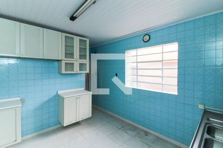 Casa para alugar com 270m², 4 quartos e 2 vagas Casa para alugar com 270m², 4 quartos e 2 vagasCozinha