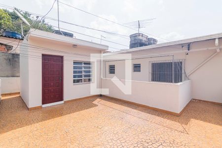 Casa para alugar com 80m², 1 quarto e sem vaga Casa para alugar com 80m², 1 quarto e sem vagaTerraço