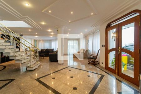 Casa à venda com 450m², 4 quartos e 8 vagas Casa à venda com 450m², 4 quartos e 8 vagasSala