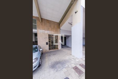 Apartamento à venda com 114m², 3 quartos e 1 vaga Apartamento à venda com 114m², 3 quartos e 1 vagaFachada