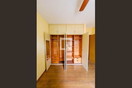 Apartamento à venda com 114m², 3 quartos e 1 vaga Apartamento à venda com 114m², 3 quartos e 1 vagaSuíte