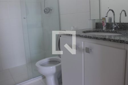 Apartamento à venda com 70m², 2 quartos e 1 vagaBanheiro do corredor