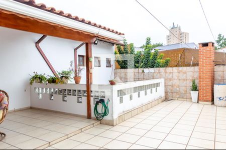 Casa à venda com 255m², 3 quartos e 5 vagasSacada do Quarto suíte