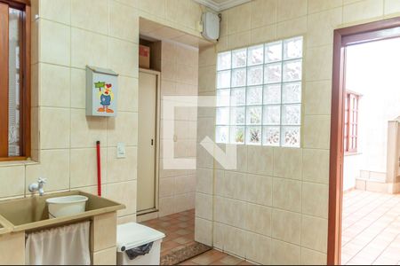 Casa à venda com 255m², 3 quartos e 5 vagasÁrea de Serviço