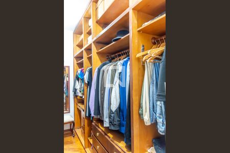 Casa à venda com 255m², 3 quartos e 5 vagasCloset do quarto 3