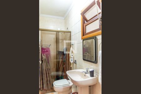 Casa à venda com 255m², 3 quartos e 5 vagasBanheiro de Serviço