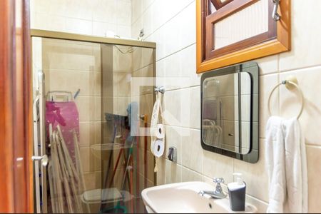 Casa à venda com 255m², 3 quartos e 5 vagasBanheiro de Serviço