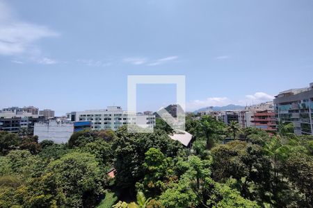 Apartamento à venda com 210m², 2 quartos e 2 vagas Apartamento à venda com 210m², 2 quartos e 2 vagasVista