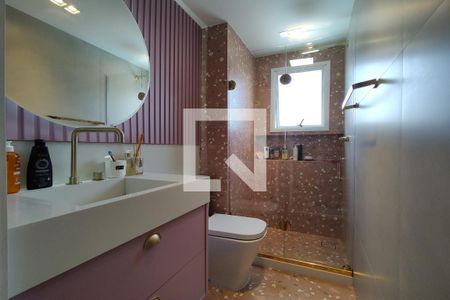 Apartamento à venda com 210m², 2 quartos e 2 vagas Apartamento à venda com 210m², 2 quartos e 2 vagasBanheiro da Suíte