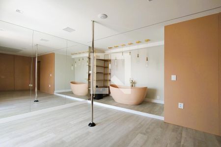 Apartamento à venda com 210m², 2 quartos e 2 vagas Apartamento à venda com 210m², 2 quartos e 2 vagasCobertura