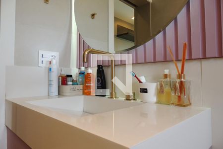 Apartamento à venda com 210m², 2 quartos e 2 vagasBanheiro da Suíte