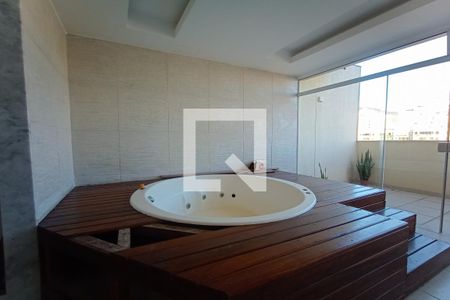 Apartamento à venda com 210m², 2 quartos e 2 vagas Apartamento à venda com 210m², 2 quartos e 2 vagasHidromassagem