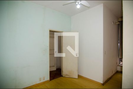 Apartamento à venda com 150m², 3 quartos e 1 vaga Apartamento à venda com 150m², 3 quartos e 1 vagaQuarto 2