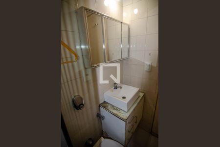 Apartamento à venda com 150m², 3 quartos e 1 vaga Apartamento à venda com 150m², 3 quartos e 1 vagaBanheiro