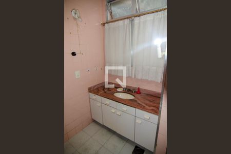 Apartamento à venda com 150m², 3 quartos e 1 vaga Apartamento à venda com 150m², 3 quartos e 1 vagaBanheiro 2