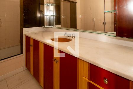 Apartamento à venda com 147m², 3 quartos e 2 vagasBanheiro Corredor