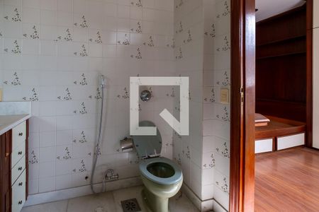 Apartamento à venda com 147m², 3 quartos e 2 vagasBanheiro da Suíte