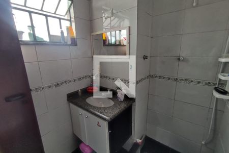 Casa à venda com 125m², 3 quartos e 2 vagas Casa à venda com 125m², 3 quartos e 2 vagasBanheiro Social