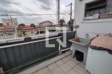 Casa à venda com 125m², 3 quartos e 2 vagas Casa à venda com 125m², 3 quartos e 2 vagasÁrea de Serviço