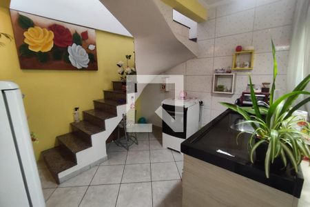 Casa à venda com 125m², 3 quartos e 2 vagas Casa à venda com 125m², 3 quartos e 2 vagasCozinha