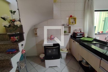 Casa à venda com 125m², 3 quartos e 2 vagas Casa à venda com 125m², 3 quartos e 2 vagasCozinha