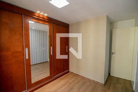 Quarto 2 de apartamento para alugar com 2 quartos, 46m² em São Cristóvão, Rio de Janeiro