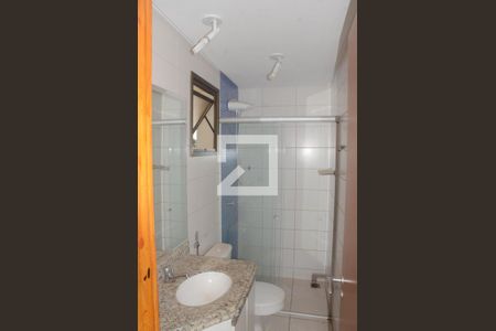 Banheiro da Suíte 2 de apartamento para alugar com 3 quartos, 90m² em Setor Sudoeste, Goiânia