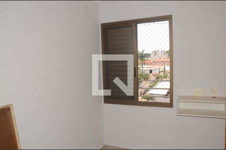 Vista da suíte 2 de apartamento para alugar com 3 quartos, 90m² em Setor Sudoeste, Goiânia