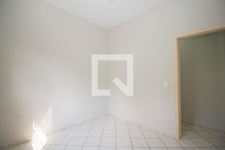 Casa à venda com 170m², 3 quartos e 4 vagasQuarto 2 - Suíte