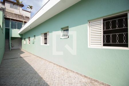Casa à venda com 170m², 3 quartos e 4 vagasQuintal