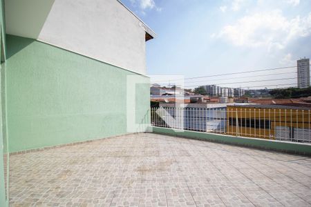 Casa à venda com 170m², 3 quartos e 4 vagasTerraço