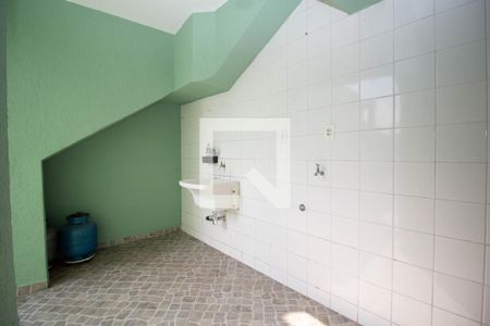 Casa à venda com 170m², 3 quartos e 4 vagasÁrea de Serviço