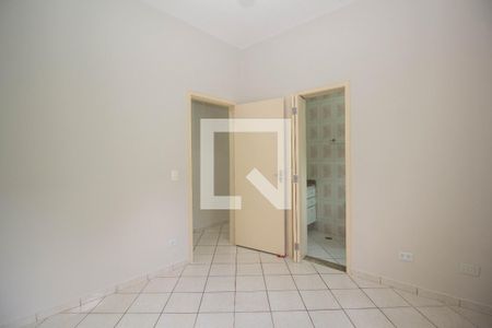 Casa à venda com 170m², 3 quartos e 4 vagasQuarto 2 - Suíte