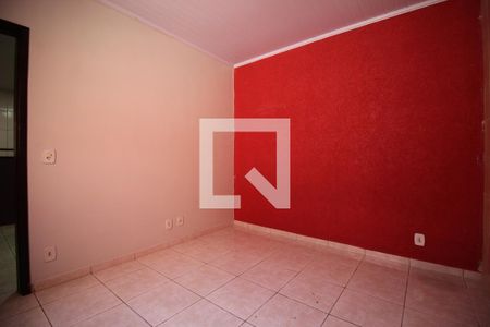 Quarto 1 de casa para alugar com 2 quartos, 60m² em Ceilândia Norte (ceilândia), Brasília