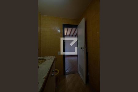 Casa à venda com 568m², 6 quartos e 6 vagasBanheiro 5