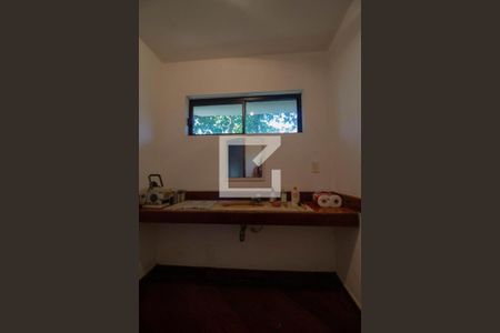 Casa à venda com 568m², 6 quartos e 6 vagasLavabo 