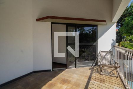 Casa à venda com 568m², 6 quartos e 6 vagasVaranda 1