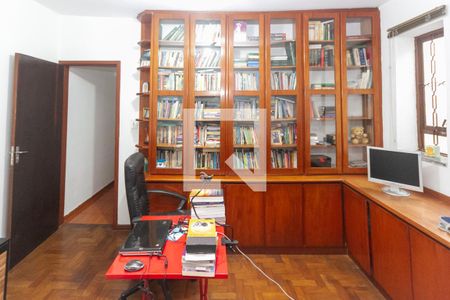 Casa para alugar com 269m², 3 quartos e 3 vagasEscritório