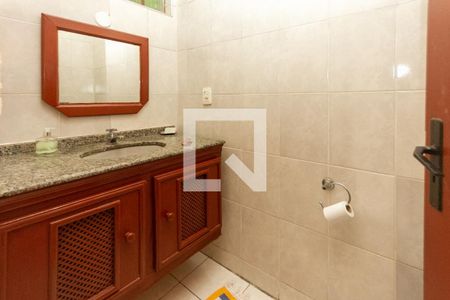 Casa para alugar com 269m², 3 quartos e 3 vagasLavabo