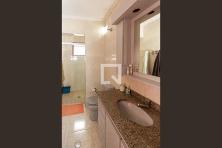 Casa para alugar com 269m², 3 quartos e 3 vagasBanheiro da Suite