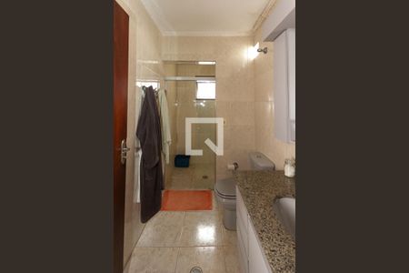 Casa para alugar com 269m², 3 quartos e 3 vagasBanheiro da Suite