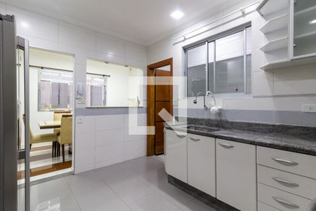 Casa para alugar com 130m², 3 quartos e 2 vagas Casa para alugar com 130m², 3 quartos e 2 vagasCozinha