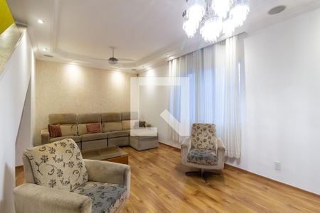Sala de casa para alugar com 3 quartos, 130m² em Tupiry, Praia Grande