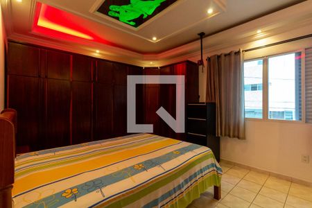 Casa para alugar com 130m², 3 quartos e 2 vagas Casa para alugar com 130m², 3 quartos e 2 vagasSuíte