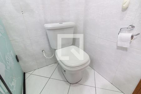 Casa para alugar com 130m², 3 quartos e 2 vagas Casa para alugar com 130m², 3 quartos e 2 vagasDetalhe do banheiro social