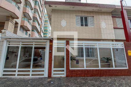 Casa para alugar com 130m², 3 quartos e 2 vagas Casa para alugar com 130m², 3 quartos e 2 vagasFachada