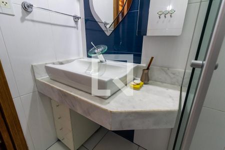 Casa para alugar com 130m², 3 quartos e 2 vagas Casa para alugar com 130m², 3 quartos e 2 vagasDetalhe do banheiro da suíte