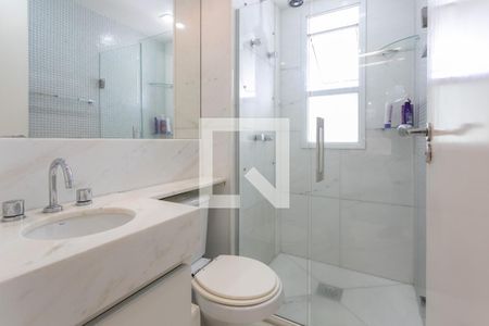 Apartamento para alugar com 176m², 4 quartos e 4 vagasBanheiro das Suítes 2 e 3