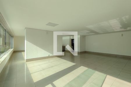 Apartamento para alugar com 176m², 4 quartos e 4 vagasÁrea comum - Salão de festas